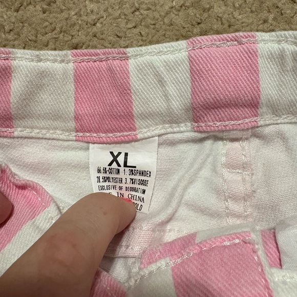 Girls 5T Pink and White Striped Flare Jeans, pockets, bell bottoms - Picture 2 of 3